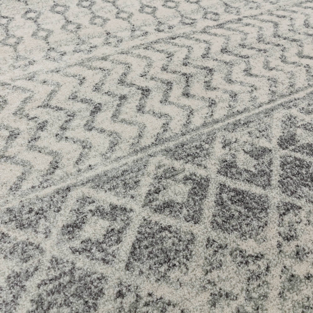 Nova NV35 Aztec Grey Rug